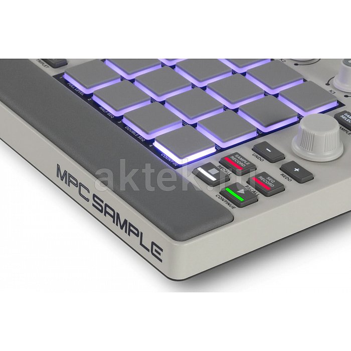 Грувбокс-сэмплер AKAI Professional MPC Sample 10