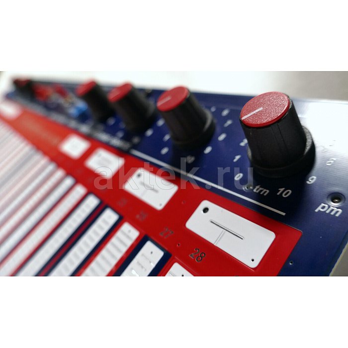 Синтезатор Buchla LEM 218 v3 6