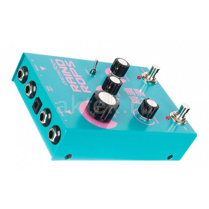 Гитарная педаль реверберации и задержки Dreadbox Raindrops 9