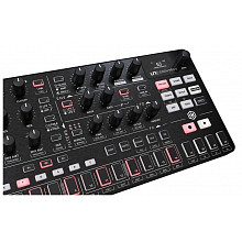 Синтезатор IK Multimedia UNO Synth Pro X 2