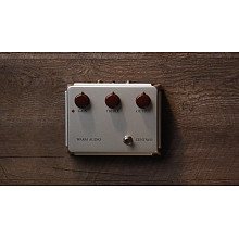 Гитарная педаль эффектов Warm Audio WA-CVS Limited Edition Silver Centavo 3