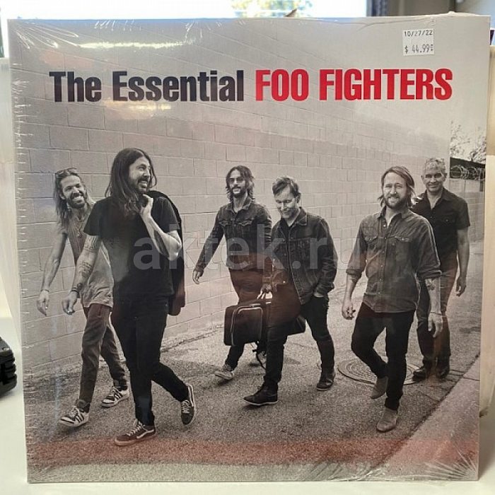 Виниловая пластинка FOO FIGHTERS - THE ESSENTIAL FOO FIGHTERS 180 GRAM BLACK VINYL 12"