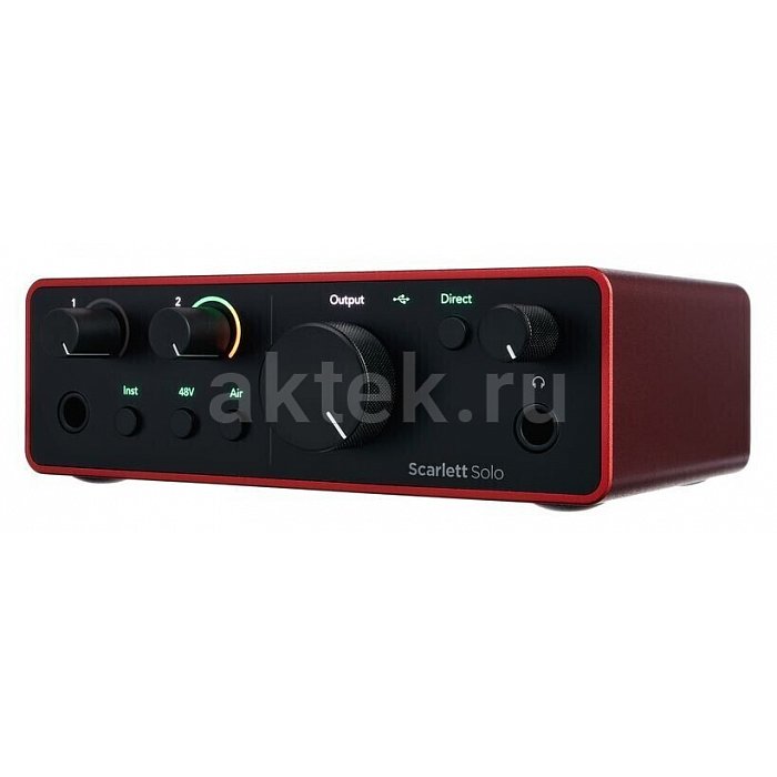 Аудиоинтерфейс USB FOCUSRITE Scarlett Solo 4th Gen 4
