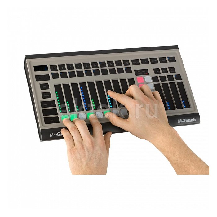 Пульт для спецэффектов MARTIN M-Series Module M-Touch 3