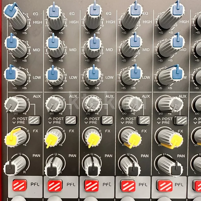 ROSS MFX162 аналоговый микшер, 16 каналов, Bluetooth 4