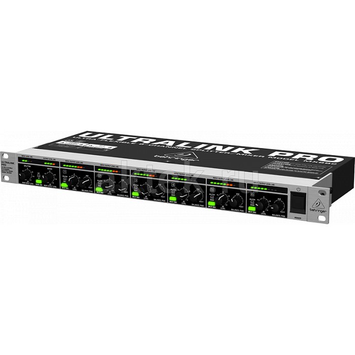 Микшерный пульт Behringer MX882 2