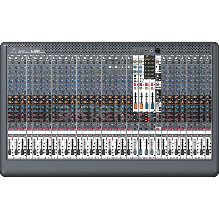 Микшерный пульт Behringer XL3200