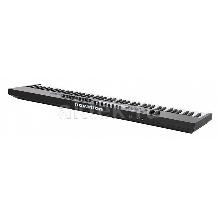 MIDI клавиатура NOVATION Launchkey 88 MK3 7