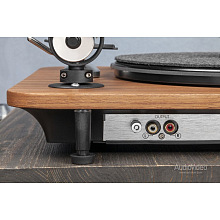 Виниловый проигрыватель Elipson Chroma 400 walnut 3