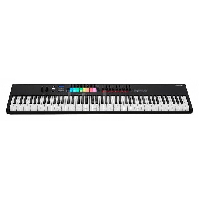 MIDI клавиатура NOVATION Launchkey 88 MK3 14