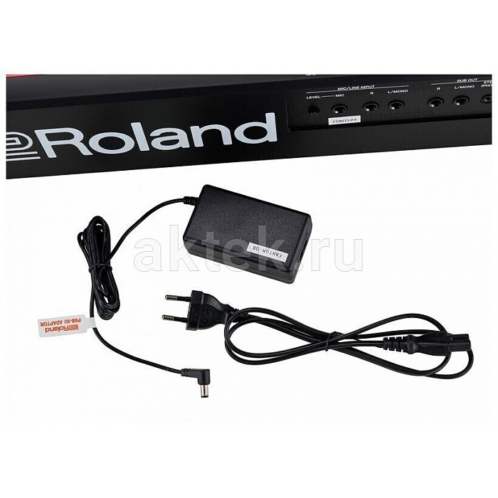 Синтезатор Roland FANTOM-08 8