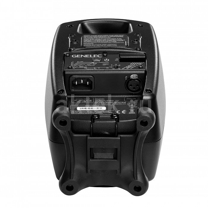 Студийный монитор Genelec 8020D 8