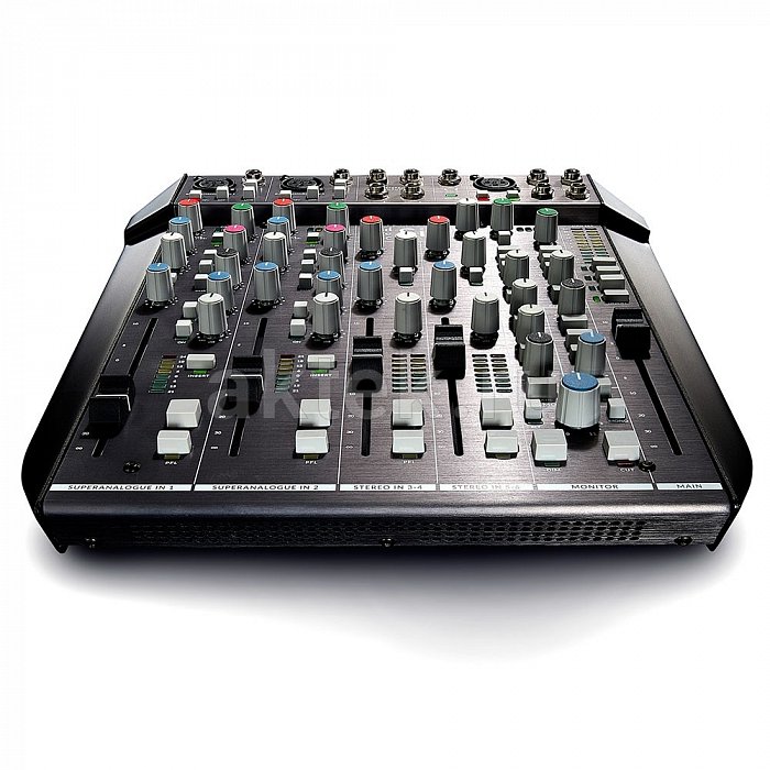 Аналоговый микшер SSL SiX 2