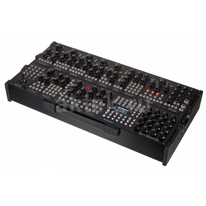 Аналоговый синтезатор Erica Synths Black System III