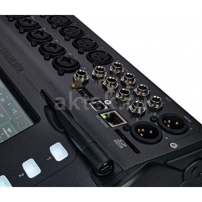 Цифровой микшер Allen & Heath CQ18T 3