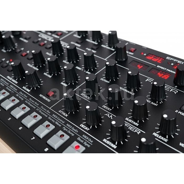 Синтезатор Sequential Trigon-6 Module 5