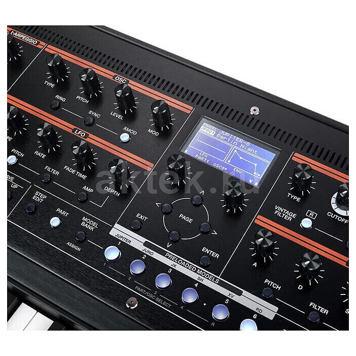 Синтезатор Roland JUPITER-Xm 4