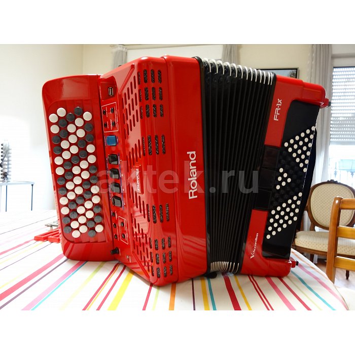 Цифровой аккордеон Roland FR-1XB RD
