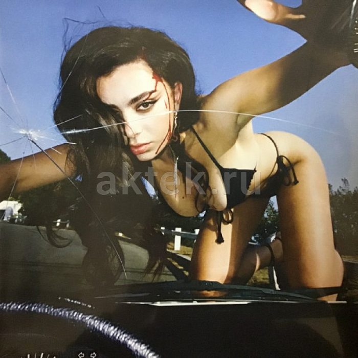 Виниловая пластинка CHARLIE XCX - CRASH 180 GRAM BLACK VINYL 12"