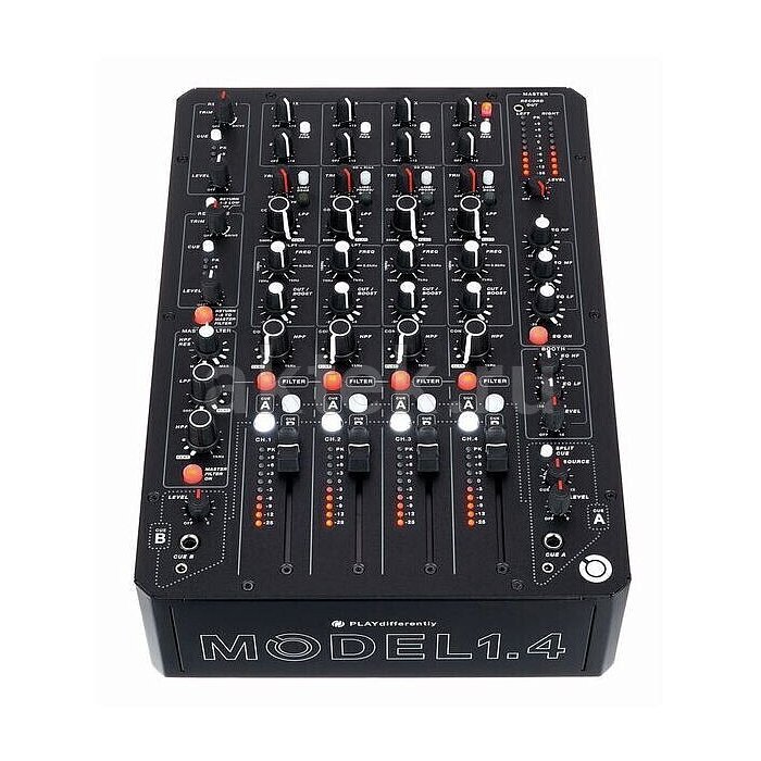 Аналоговый микшер PLAYdifferently: MODEL 1.4 6