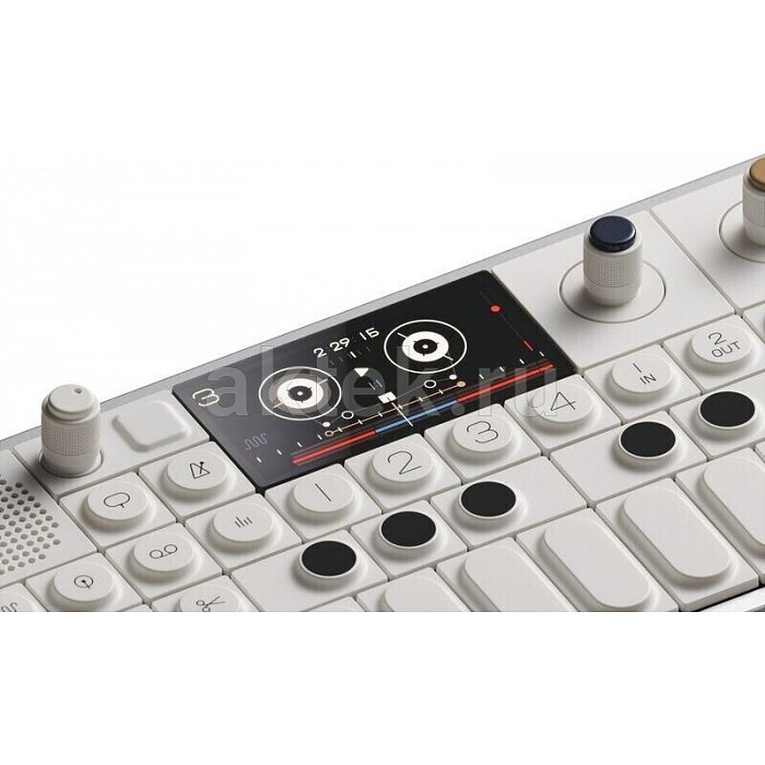 Портативный синтезатор-сэмплер Teenage Engineering OP-1 field 4