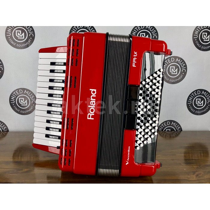 Цифровой аккордеон Roland FR-1X RD 4