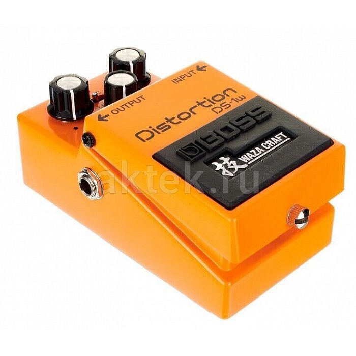 Гитарная педаль эффектов Boss DS-1W 9