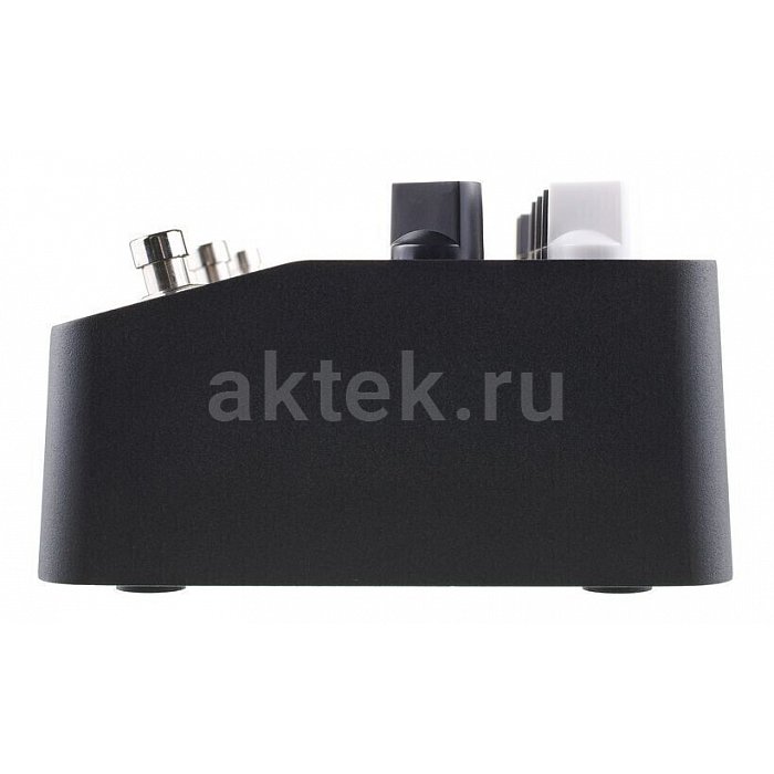 Басовая педаль эффектов Two Notes ReVolt Bass Preamp 6
