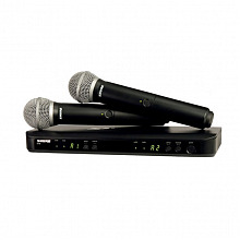 SHURE BLX288E/PG58 M17 двухканальная радиосистема с двумя ручными микрофонами