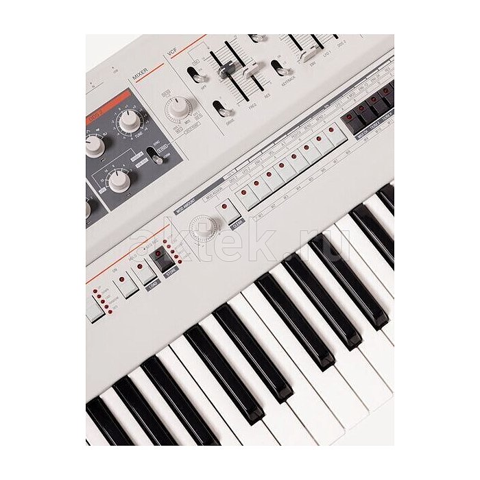 Гибридный синтезатор UDO Audio Super 6 white SE 2