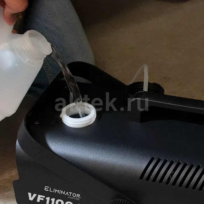 ADJ VF1100 EP генератор дыма, 850 Вт 9