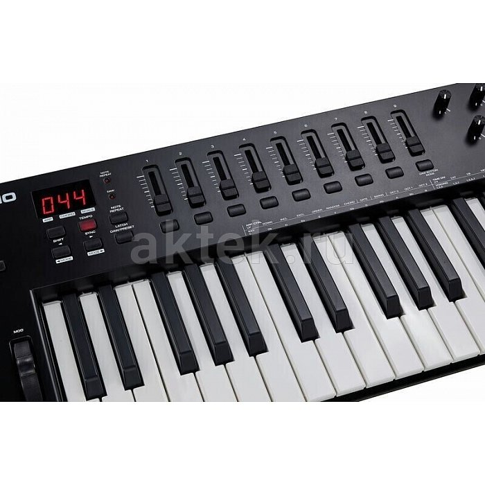 MIDI-клавиатура M-Audio Oxygen Pro 49 MKV 4