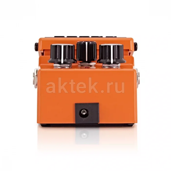 Boss DS-1 Distortion педаль гитарного дисторшна, 3 регулятора, бустер 4