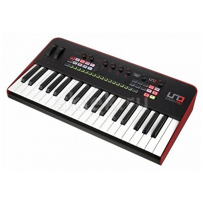 Синтезатор IK UNO Synth Pro