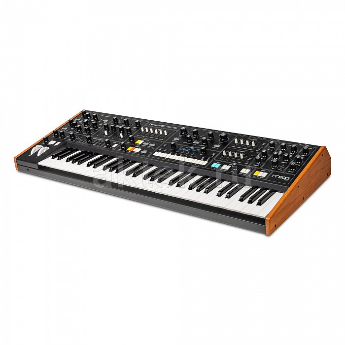 Синтезатор Moog Muse 4