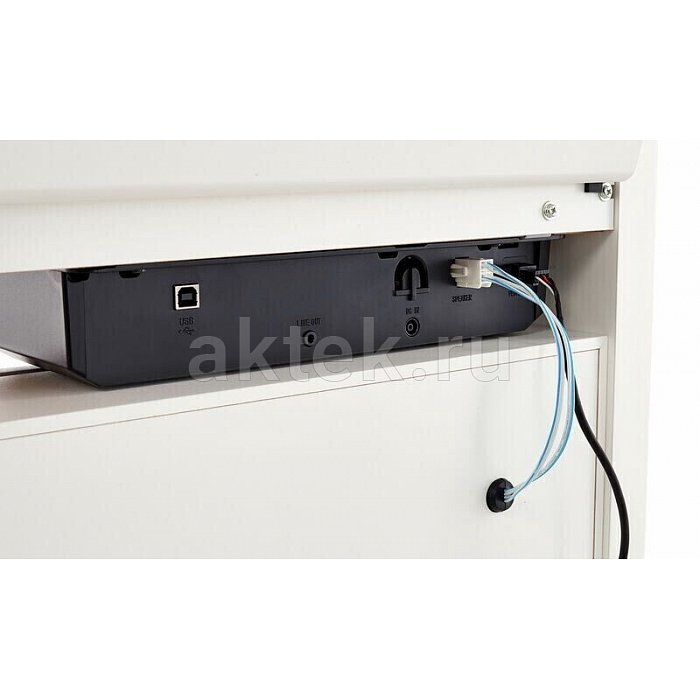Цифровое фортепиано Korg LP-380 U White 8