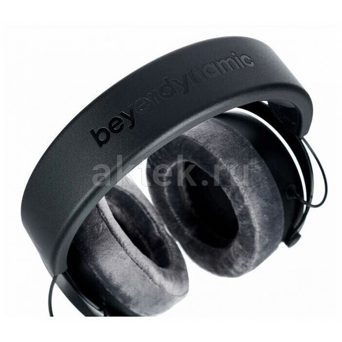 Студийные наушники Beyerdynamic DT 700 PRO X 4