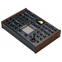 Синтезатор Erica Synths SYNTRX II