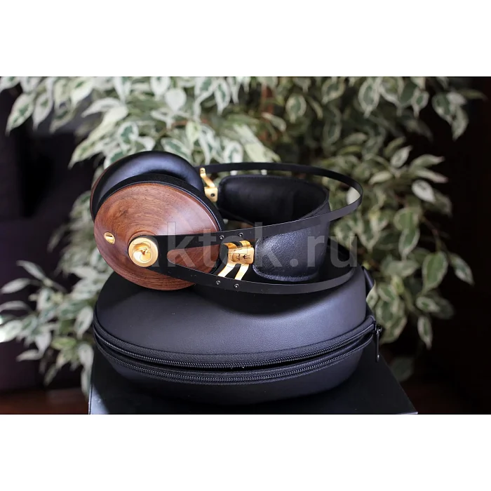 Полноразмерные наушники Meze 99 Classics Walnut Gold 6