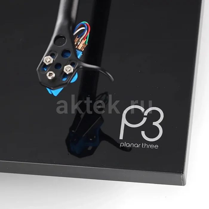 Виниловый проигрыватель Rega Planar 3 Gloss Black 3