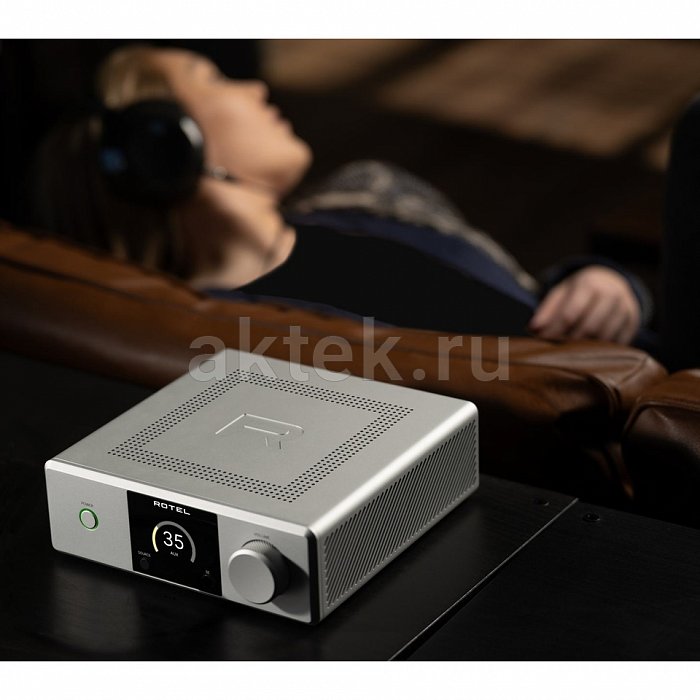 Rotel DX-5 Silver интегральный стереоусилитель 4