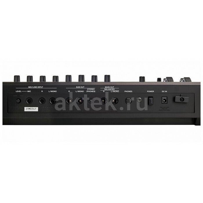 Синтезатор Roland FANTOM-06 8