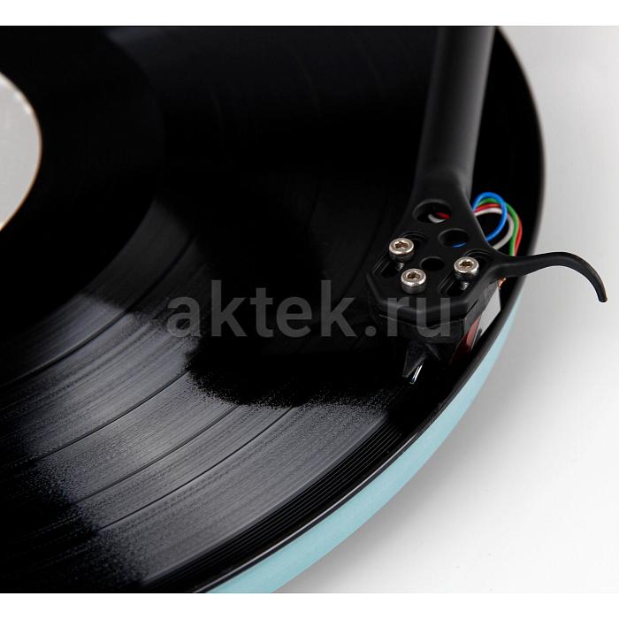 Виниловый проигрыватель Rega Planar 2 High Gloss White 2