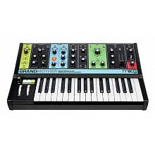 Синтезатор Moog Grandmother 2