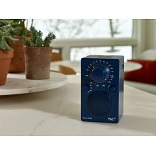 Tivoli PAL BT Blue портативный Bluetooth-радиоприёмник с аккумулятором 3 Tivoli PAL BT Blue портативный Bluetooth-радиоприёмник с аккумулятором 3