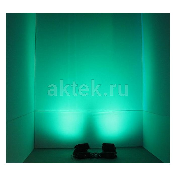SILVER STAR SS812XCA MYCYC циклорамный RGBWA-светильник, 64 диода 4