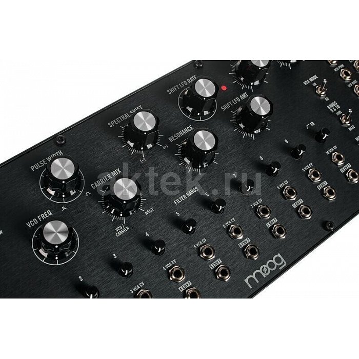Аналоговый спектральный процессор Moog Spectravox 2