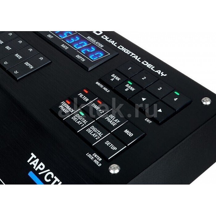 Гитарная педаль дилея Boss SDE-3000 Dual Delay 6