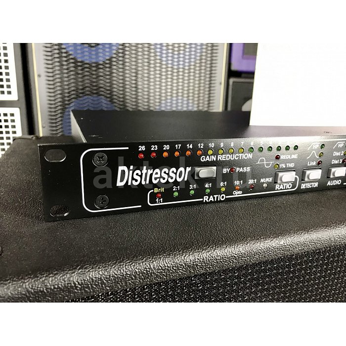 Компрессор звука Empirical Labs EL8-X Distressor 3