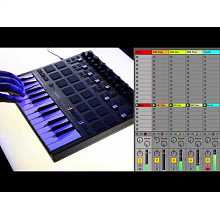 Midi-клавиатура Reloop Keyfadr 3